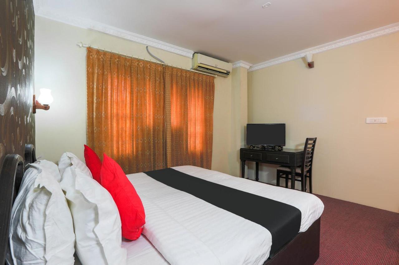 Capital O 72337 Hotel Konkan Tadka Mumbai Eksteriør bilde