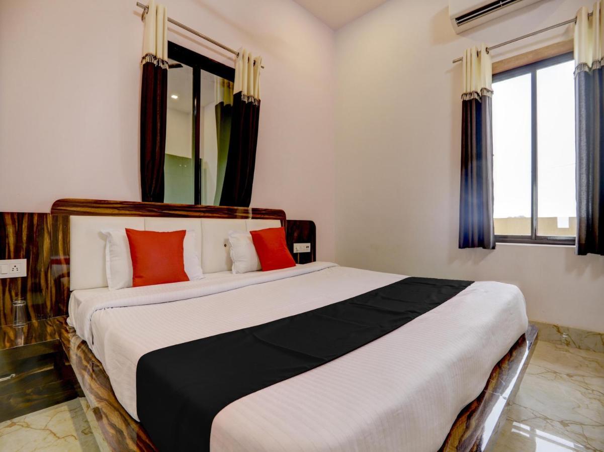 Capital O 72337 Hotel Konkan Tadka Mumbai Eksteriør bilde